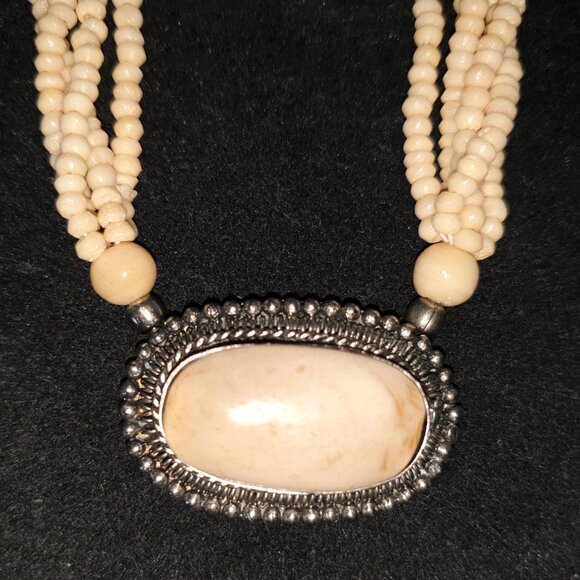 Antique Vintage Native American Silver Carved Bone Silver Necklace – RARE FIND - Picture 8 of 11